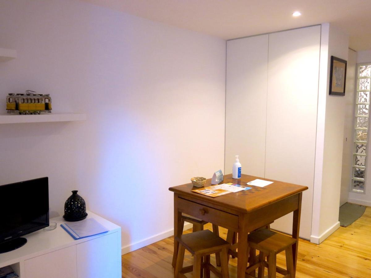 Cozy Studio In Mouraria With Ac Lisbon Exterior photo